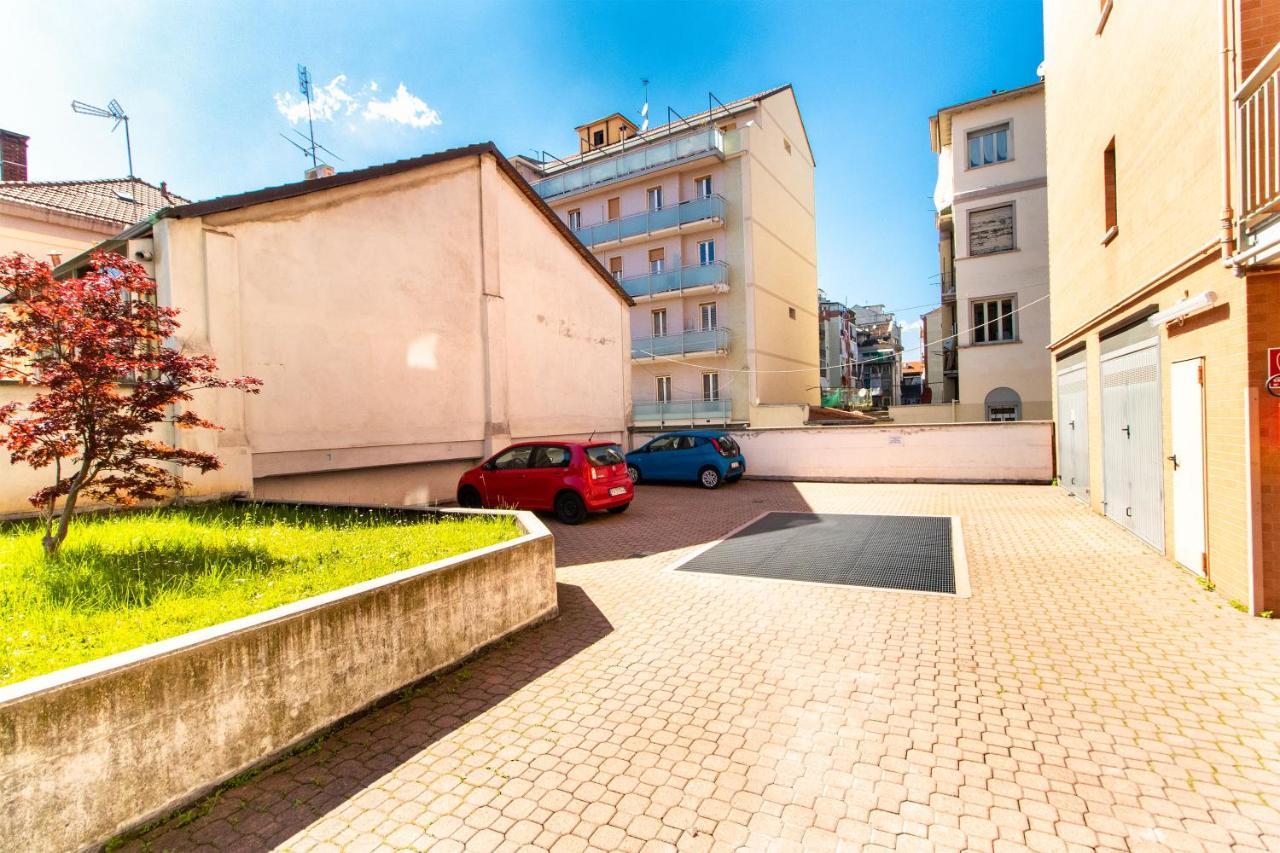 Come Casa Like Home Apartment With Parking Turim Exterior foto